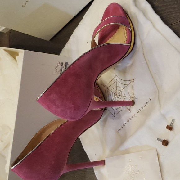 Charlotte Olympia Selling like brand new with 37 heels - Picture 6 of 7
